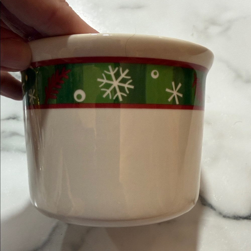 Festive Snowflake Ceramic Mug